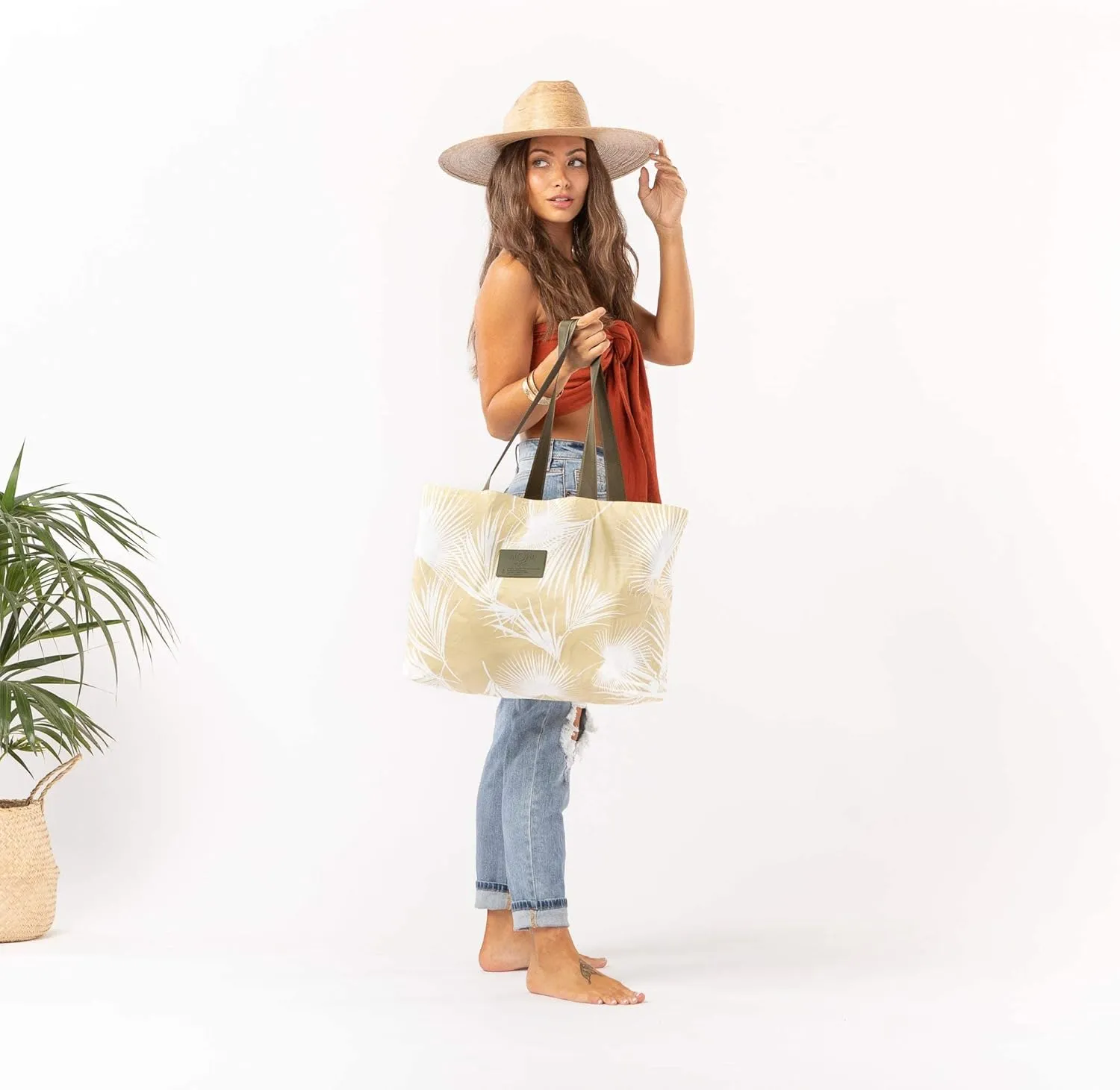 ALOHA Collection Holo Holo Tote Bag - Splash-Proof Bag - Reversible Tote for Beach & Travel - Easy to Clean (23" x 13.5")