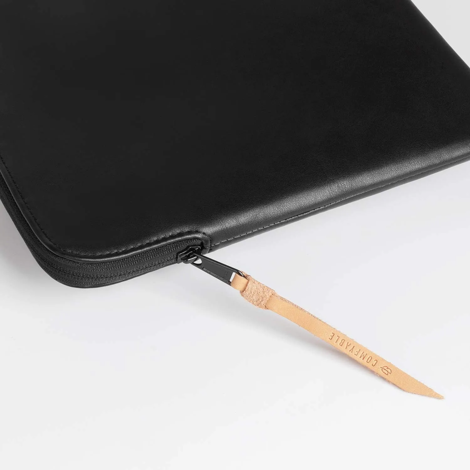 Comfyable Leather Laptop Sleeve with Accessory Pouch Compatible with 16 Inch MacBook Pro M4 2024 & 15 Inch MacBook Air M4 2025 A3241 M3 A3114 (Loose Fit) M2, Black