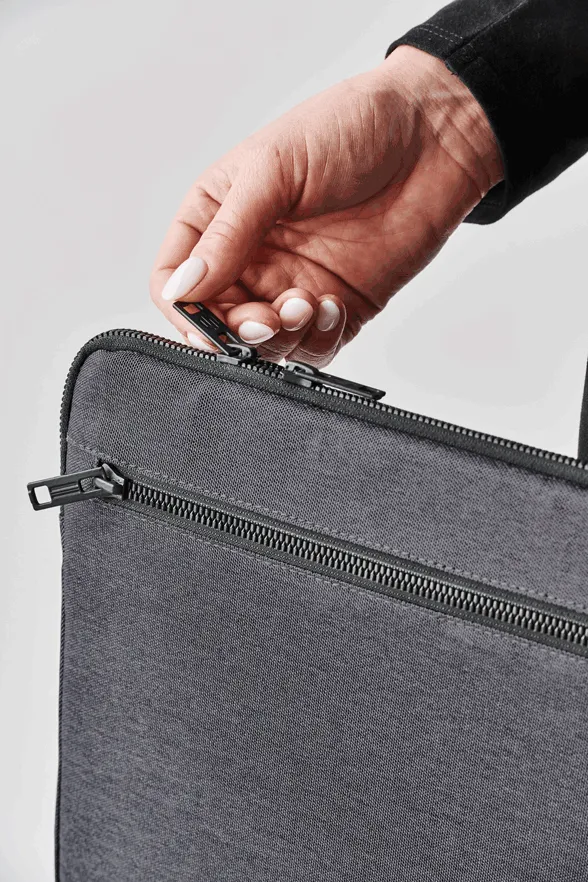 Cupertino Laptop Sleeve 14