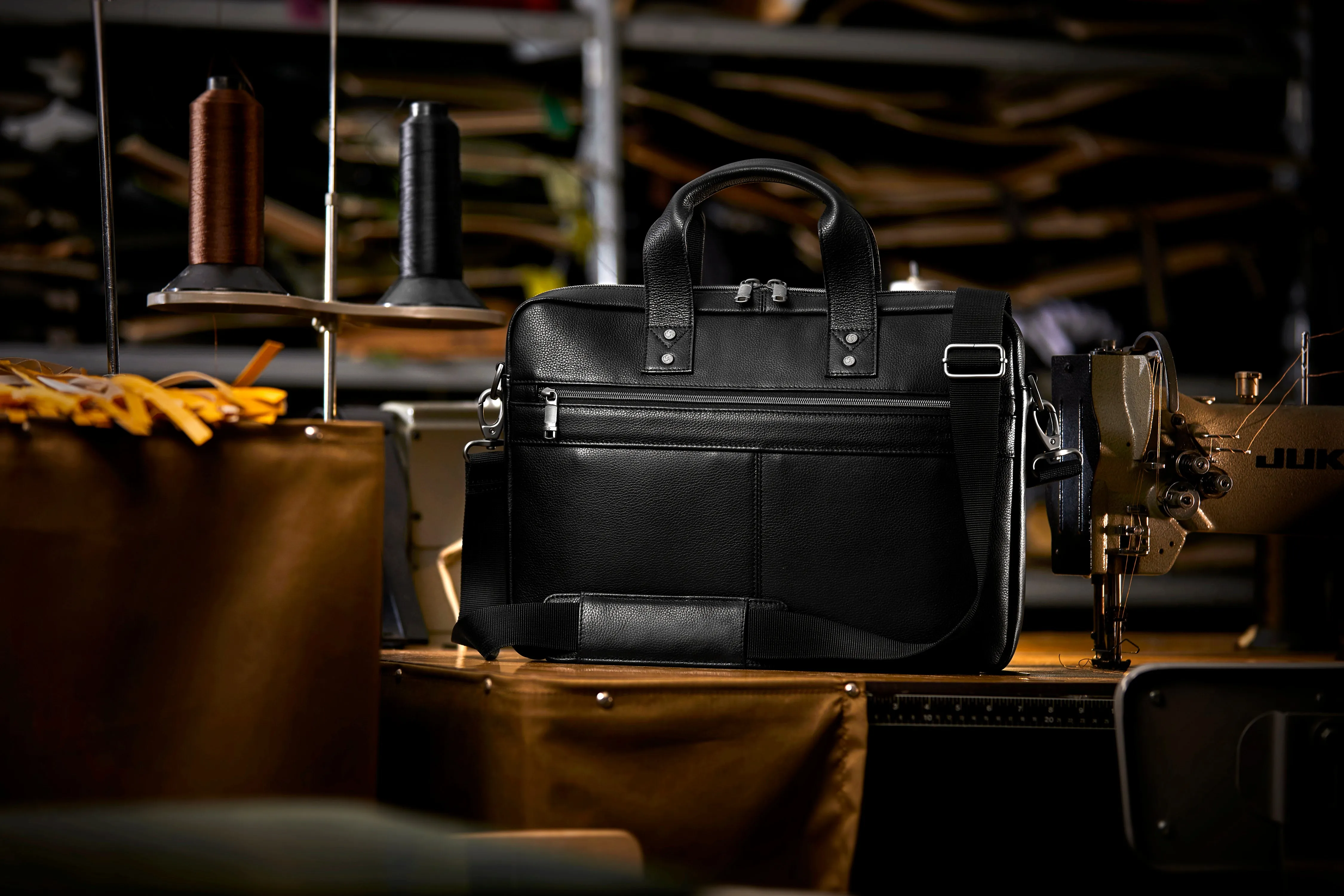 Eco-friendly New Year promotion Classic Samsonite Brief Slim Leather
