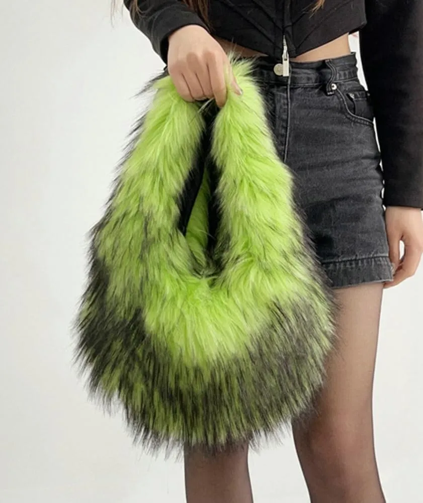 Furry Purse for Women Faux Fur Shoulder Bag Y2k Purse Fluffy Large Tote Bag Fuzzy Handbags Dumpling Satchels