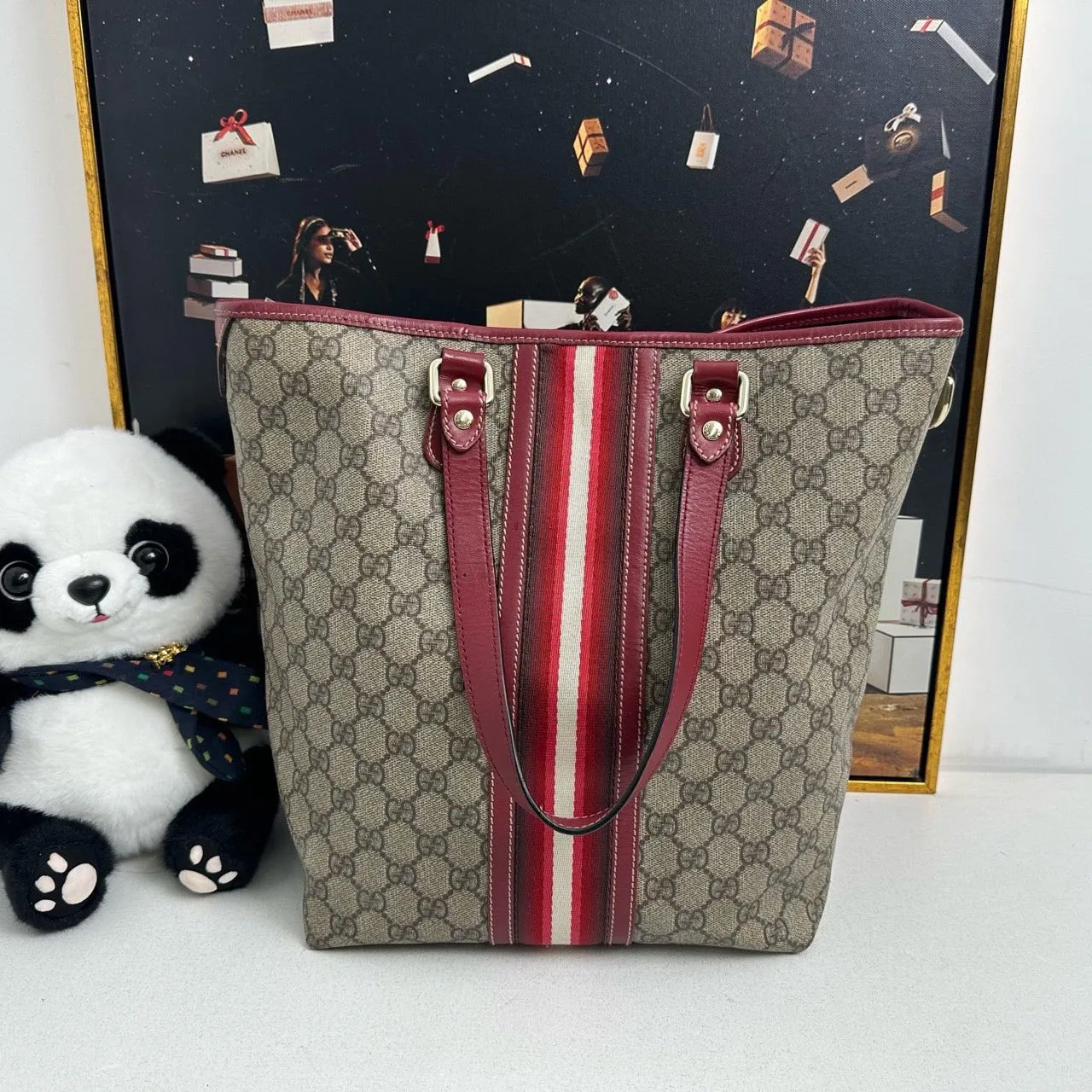 Gucci GG Canvas Red and Beige  Tote Bag (12271977)