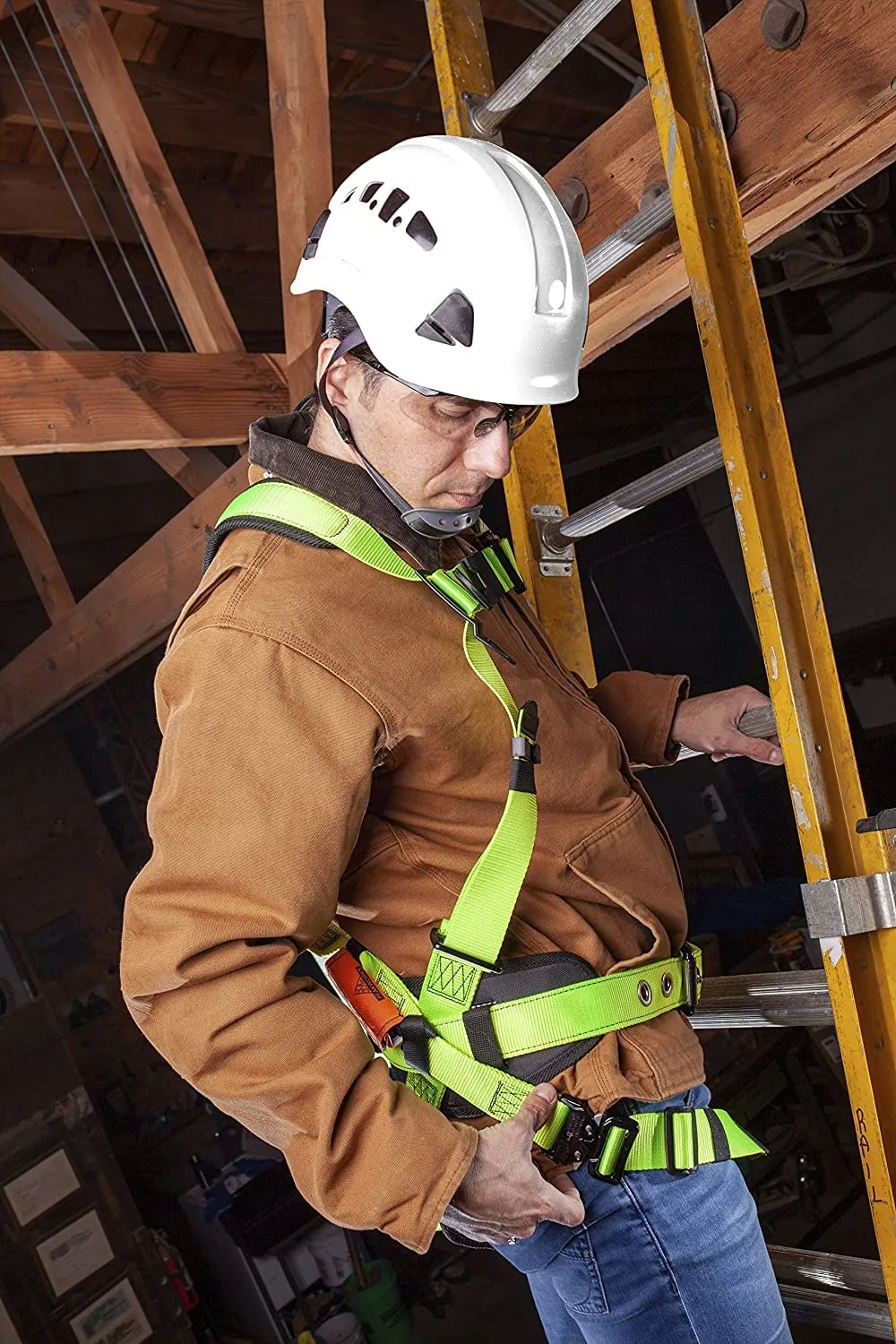 Jackson Safety CH400V Climbing-Style Hard Hat - Vented Construction Helmet with Chin Strap & Cup - ANSI Z89.1 & OSHA Compliant - (Multiple Colors)