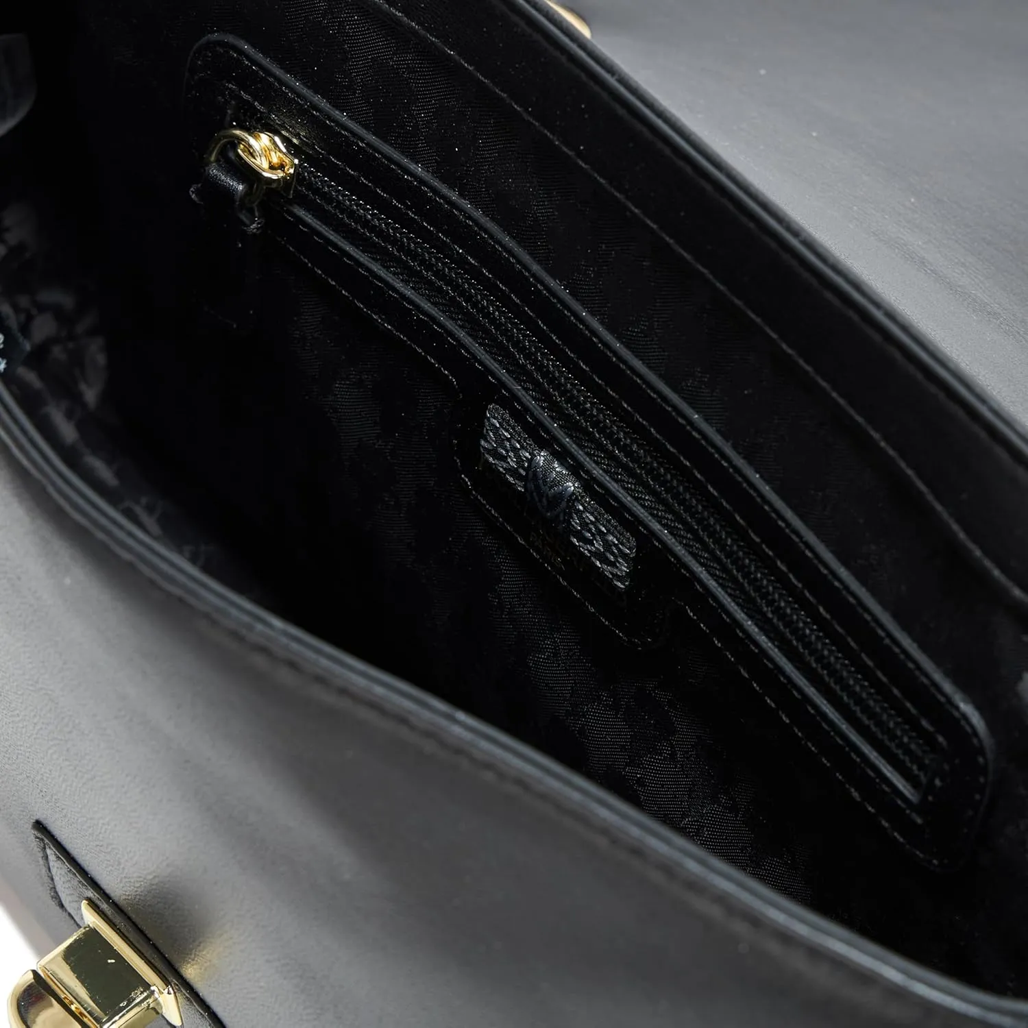 KARL LAGERFELD Agyness Large Shoulder Bag