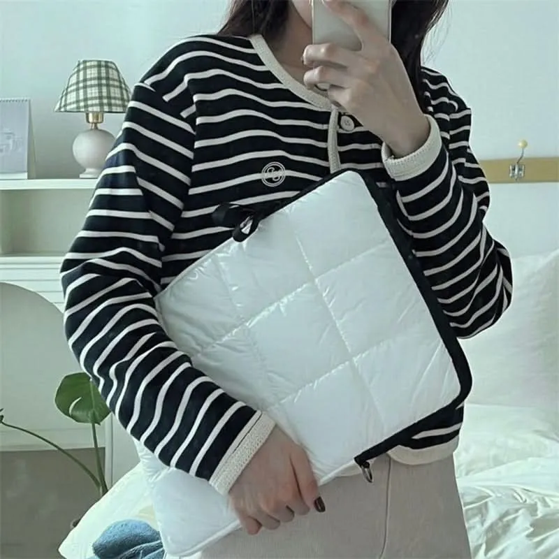 Korean Checkered Quilted Shockproof Laptop Sleeve