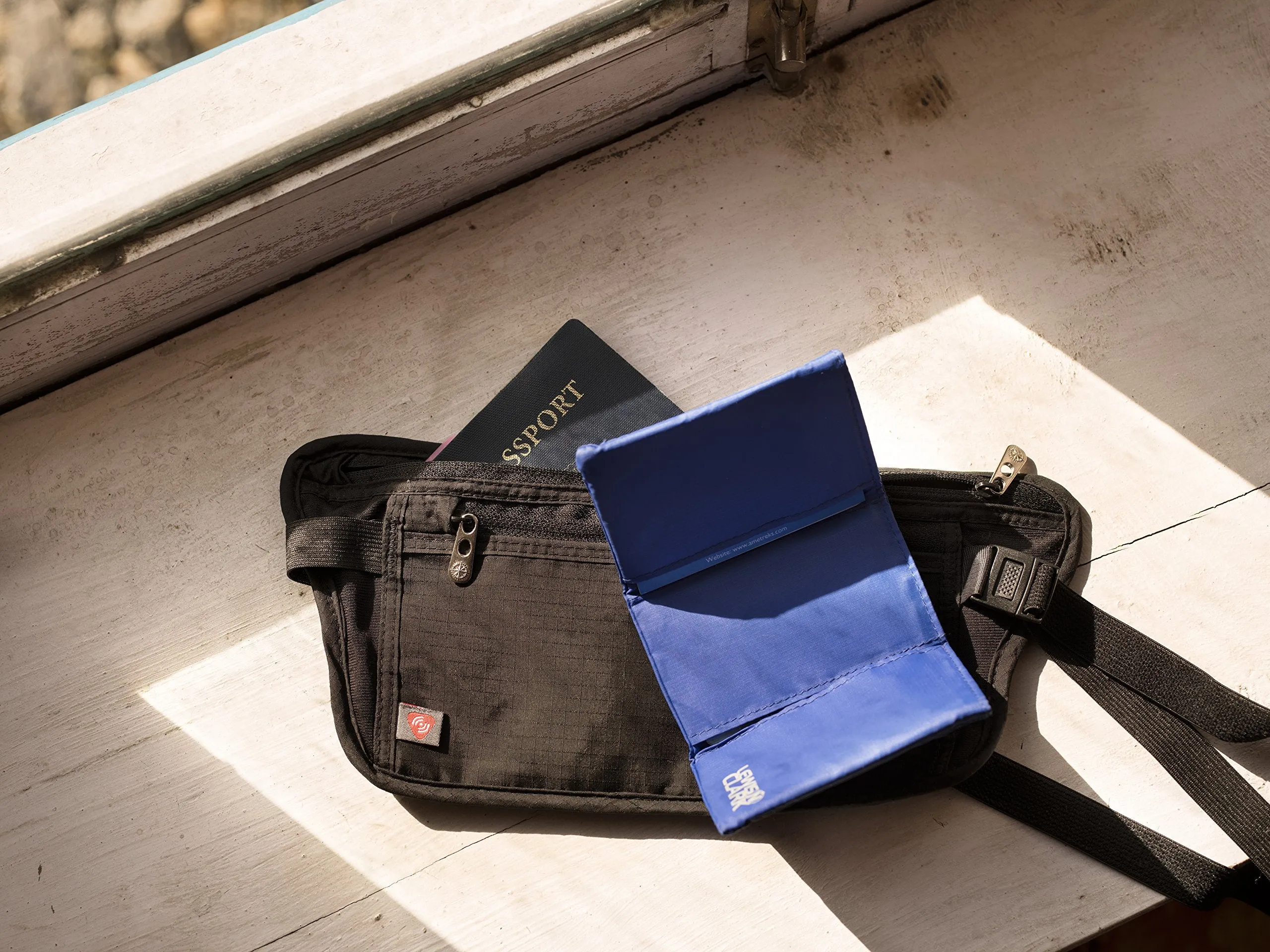 Lewis N. Clark RFID-Blocking Waist Stash