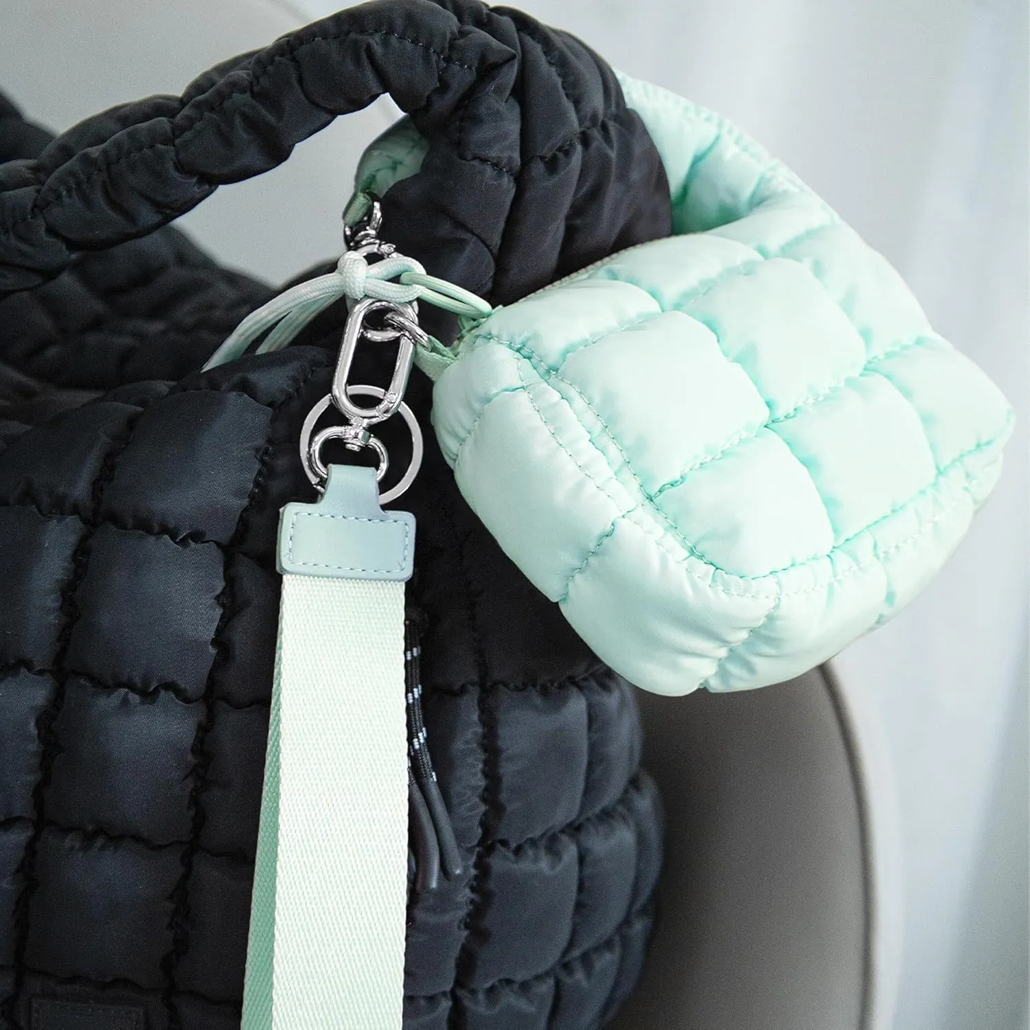 Mini Quilted Wristlet Bag for Women, Puffer Handbags,Evening Bags,Charm Lipstick Bag,Cute bag Charm for Gift