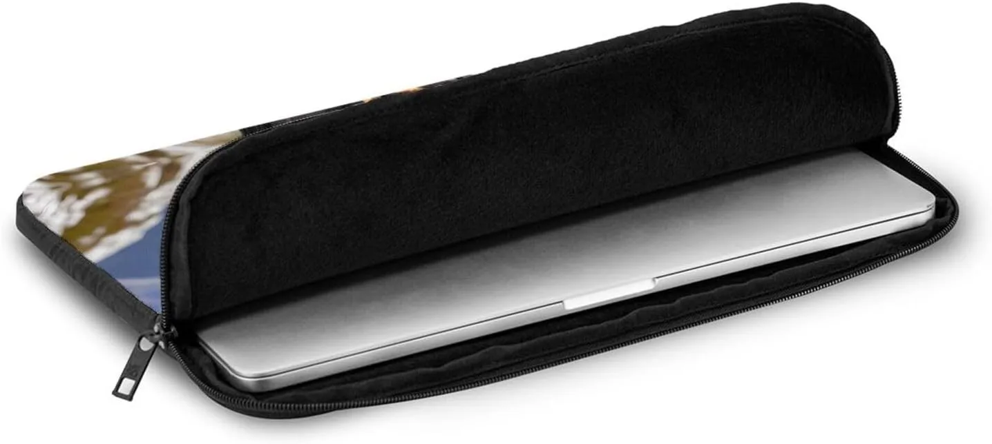 Mountain Top Falcon Pattern Shockproof Portable Laptop 17 inch Sleeve Bag for Men and Women - Ideal for Business Travel, School, and Daily Use