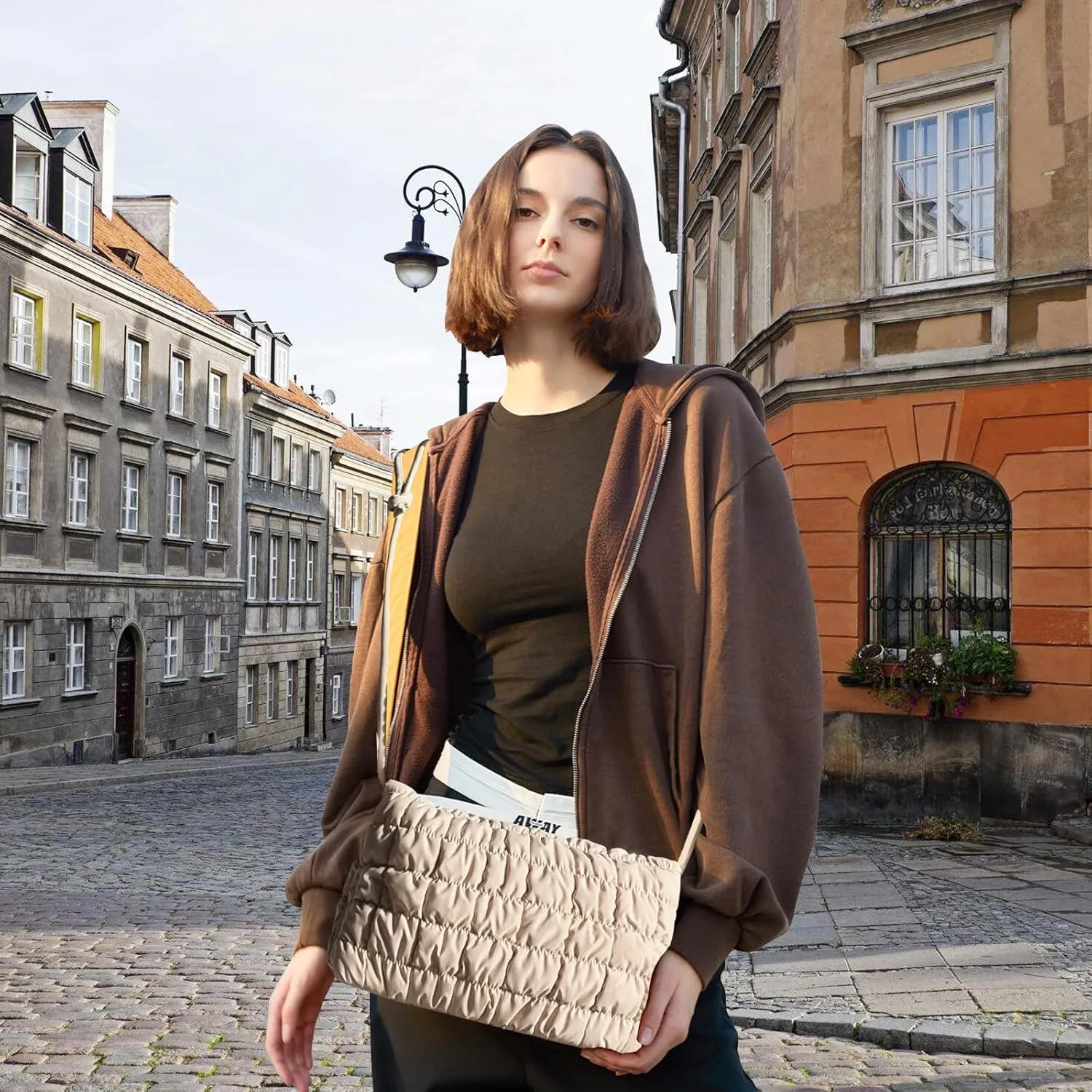 NAARIIAN Small Shoulder handbag for Women, Puffy Cute Purses Quilted Crescent Hobo Clutch Top-Handle