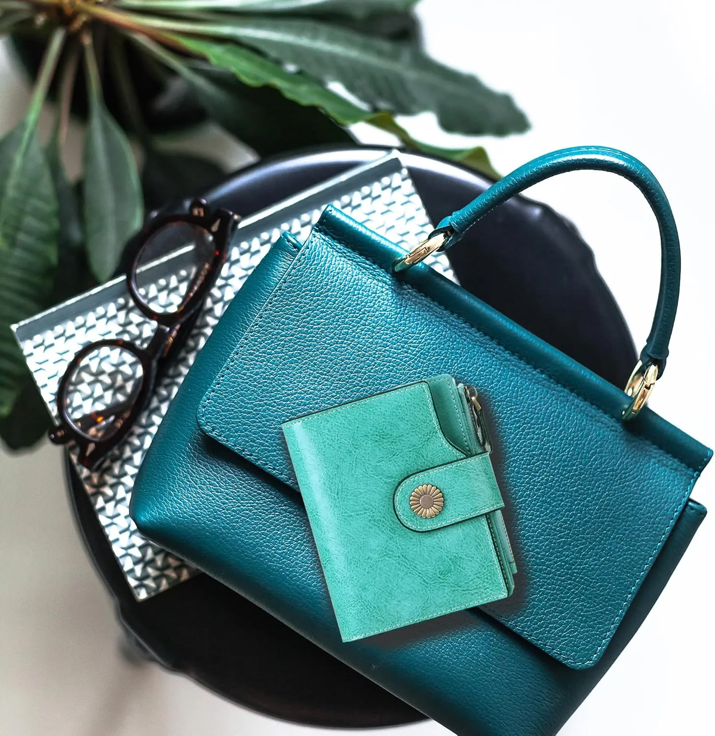 Personalized Customized Small Wallet,Engraved Name Leather Wallets Bifold Card Holder RFID Blocking with Zipper Coin Pocket Purse For Women (Wax-Emerald Green)