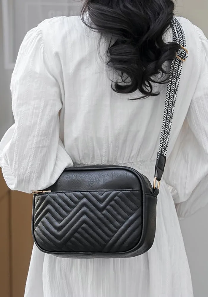 Quilted Crossbody Bags for Women Trendy Leather Small Purse Handbag Quilted Crossbody Shoulder Bag with Adjustable Wide Strap