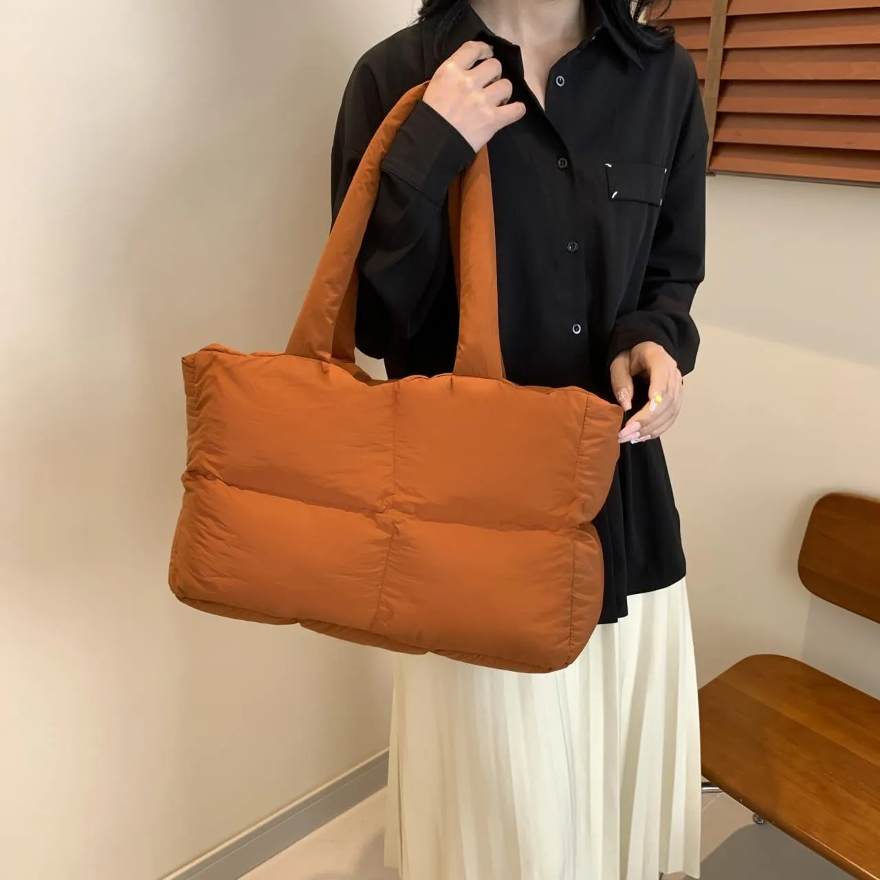 Quilted Puffer Tote Bag for Women Soft Puffy Hobo Crossbody Handbags Purse Lightweight Shoulder Bag