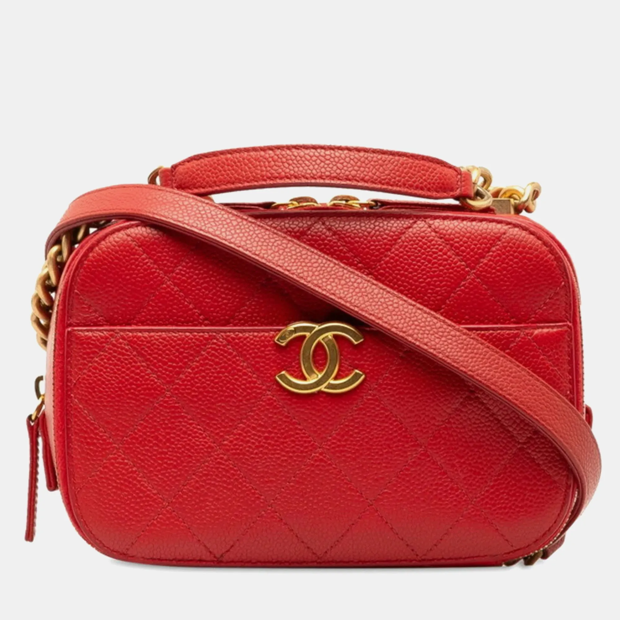Red Quilted Caviar Leather Chic Affinity Shoulder Bag