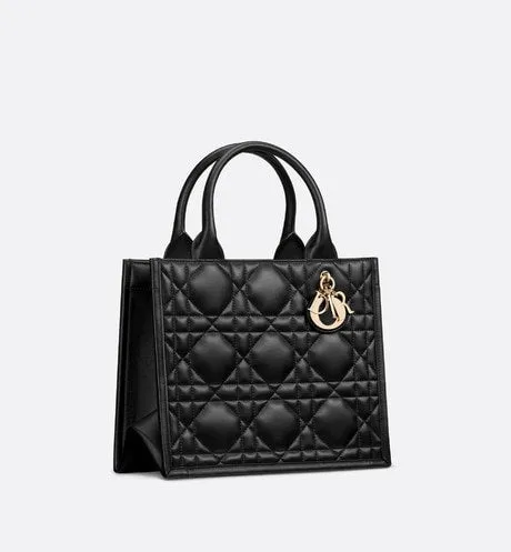 Small Dior Book Tote • Black Macrocannage Calfskin (26.5 x 21 x 14 cm)