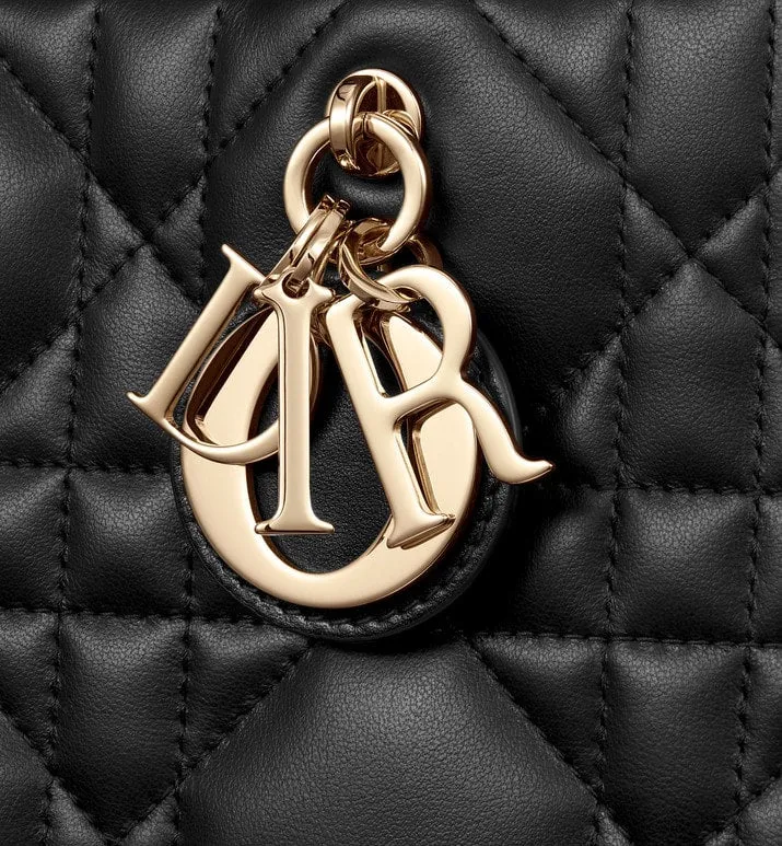 Small Dior Book Tote • Black Macrocannage Calfskin (26.5 x 21 x 14 cm)