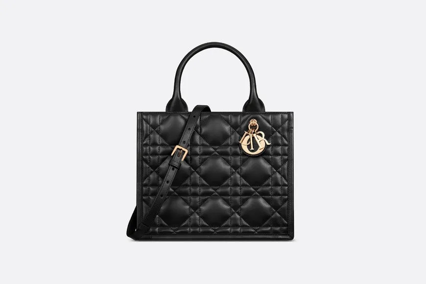 Small Dior Book Tote • Black Macrocannage Calfskin (26.5 x 21 x 14 cm)