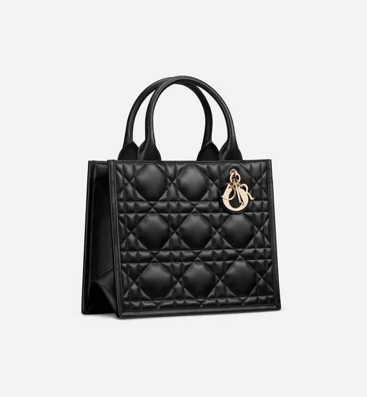 Small Dior Book Tote • Black Macrocannage Calfskin (26.5 x 21 x 14 cm)