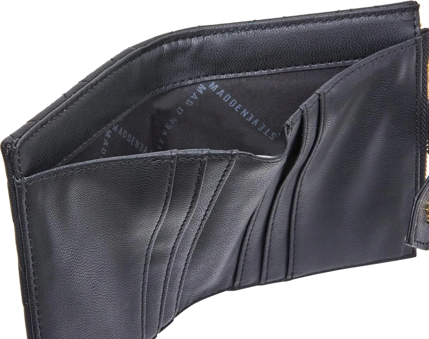 Steve Madden Women's JEM Bifold Card Case