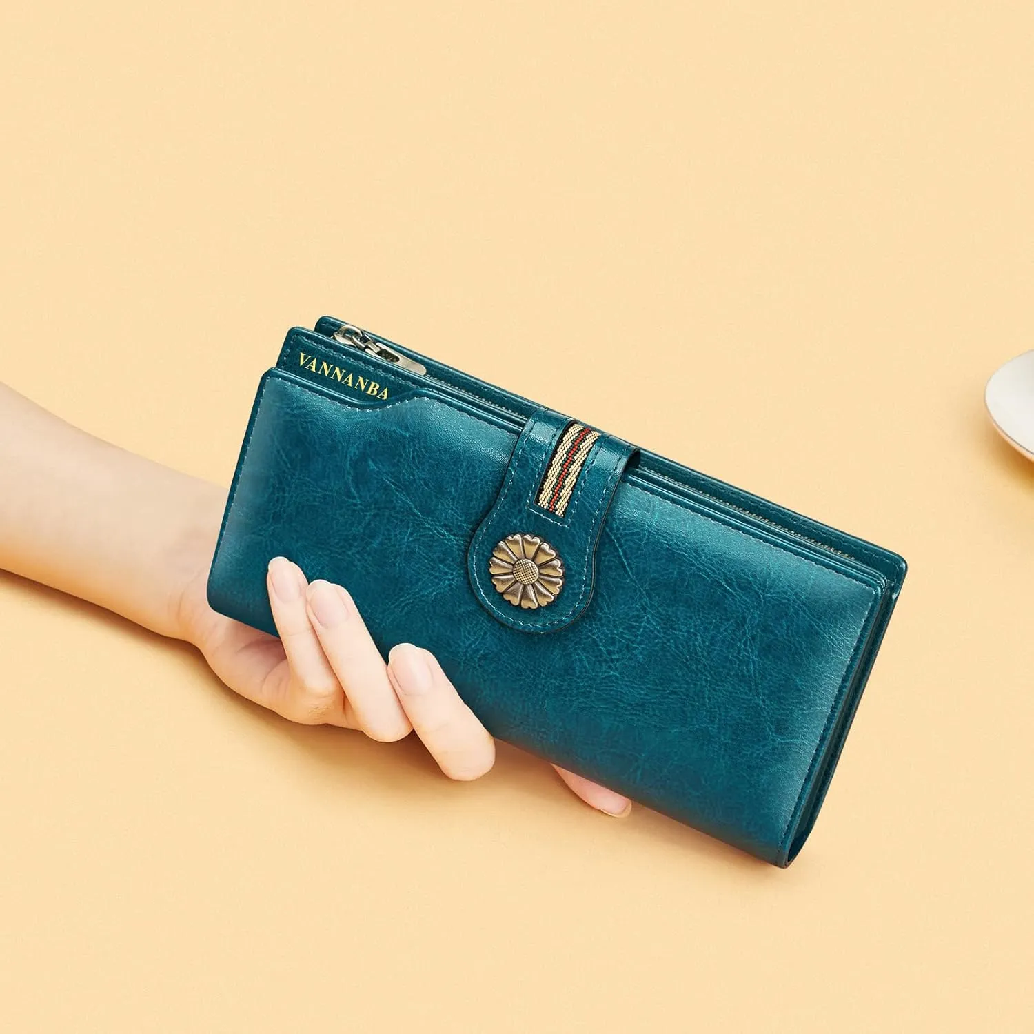 VANNANBA Womens Wallet Long Large RFID Oil-waxed Leather Clutch Wallet Wristlet Organized Purse