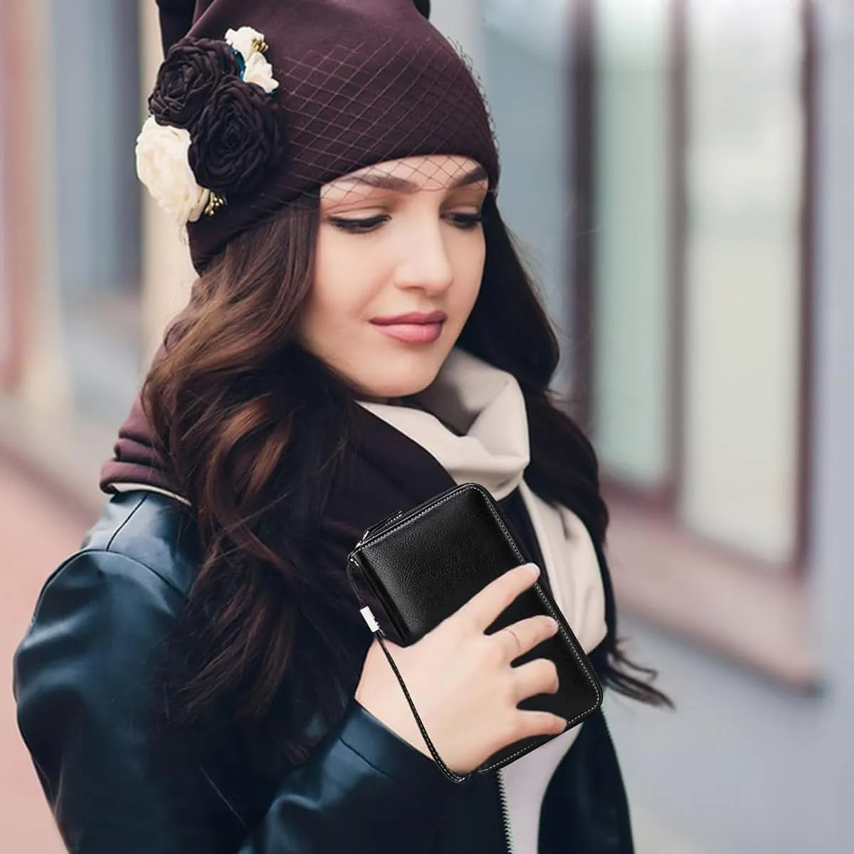 Women Leather Wallet Crossbody Shoulder Bag with Double Zipper and Mobile Phone Purse with Shoulder Strap